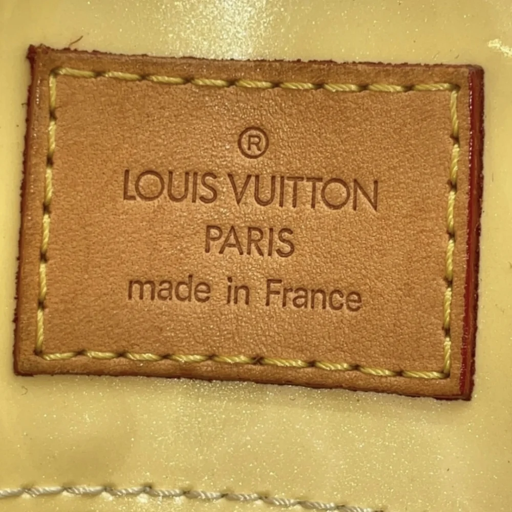 Authentic Louis Vuitton Vernis Yellow Reade PM Hand Bag with LV luggage tag - Picture 14 of 16